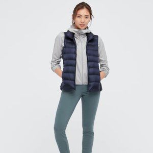 Uniqlo Ultra Light Down Vest (Navy)